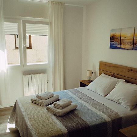 Apartamentos La Capilla Vilanova de Arousa Habitación foto